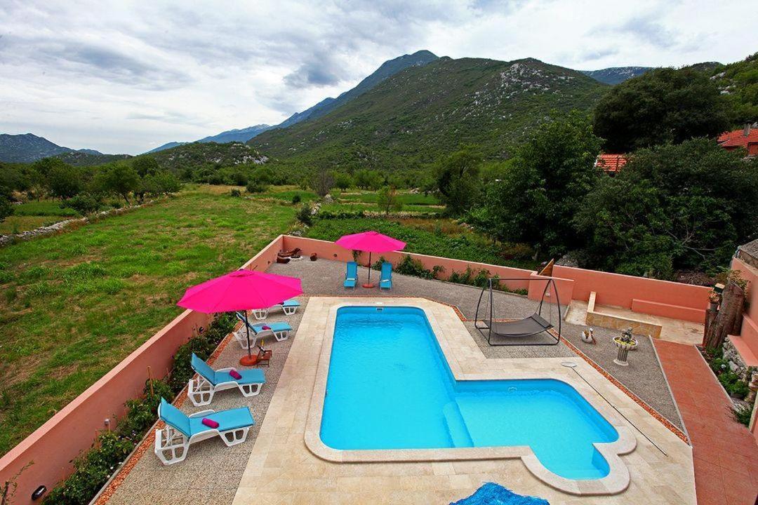 Holiday Home Perunika Zezevica Extérieur photo