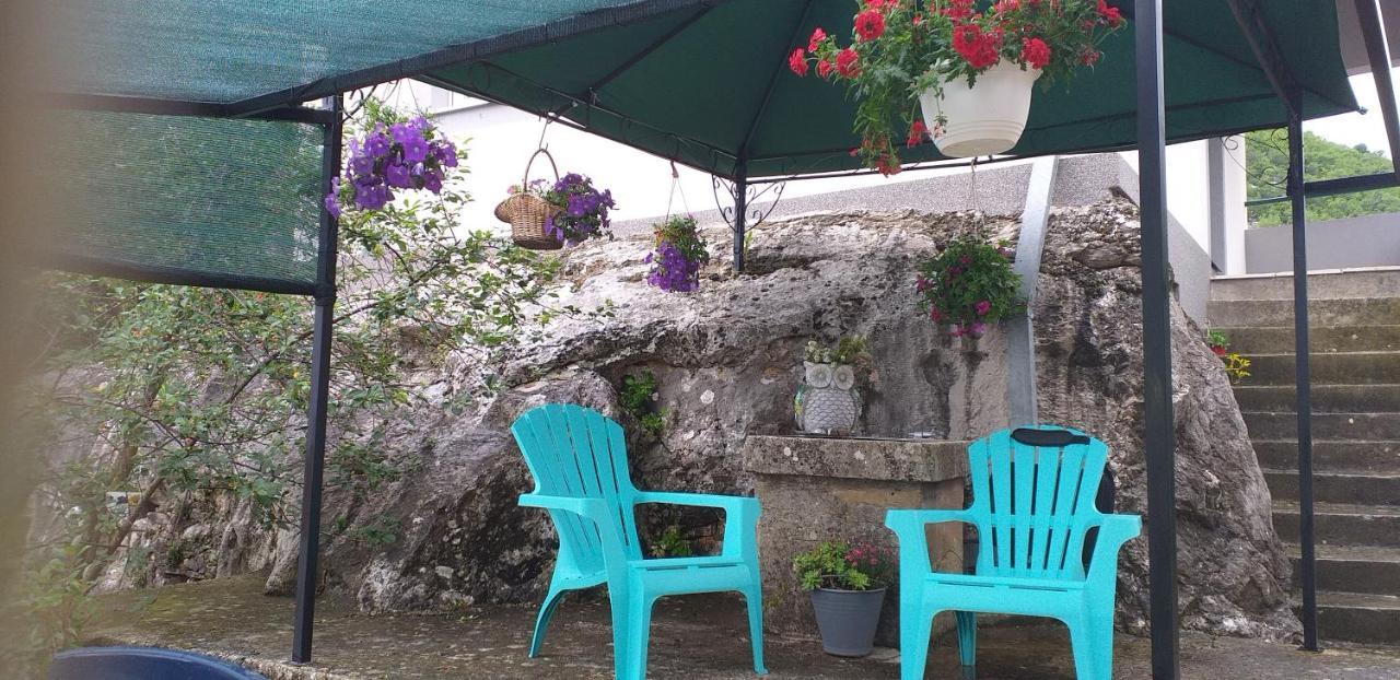 Holiday Home Perunika Zezevica Extérieur photo