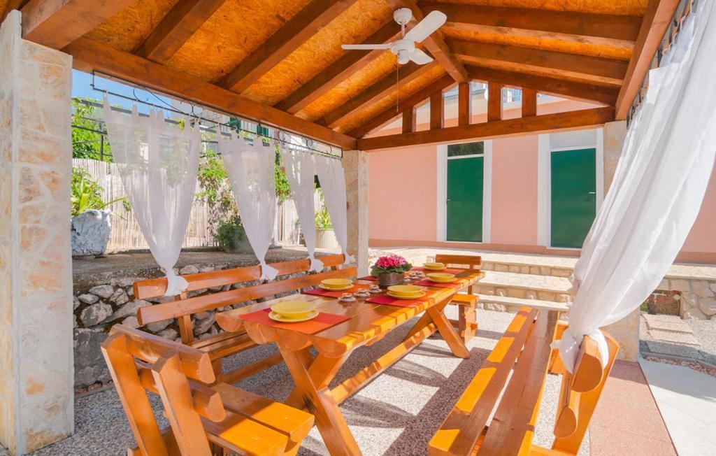 Holiday Home Perunika Zezevica Extérieur photo